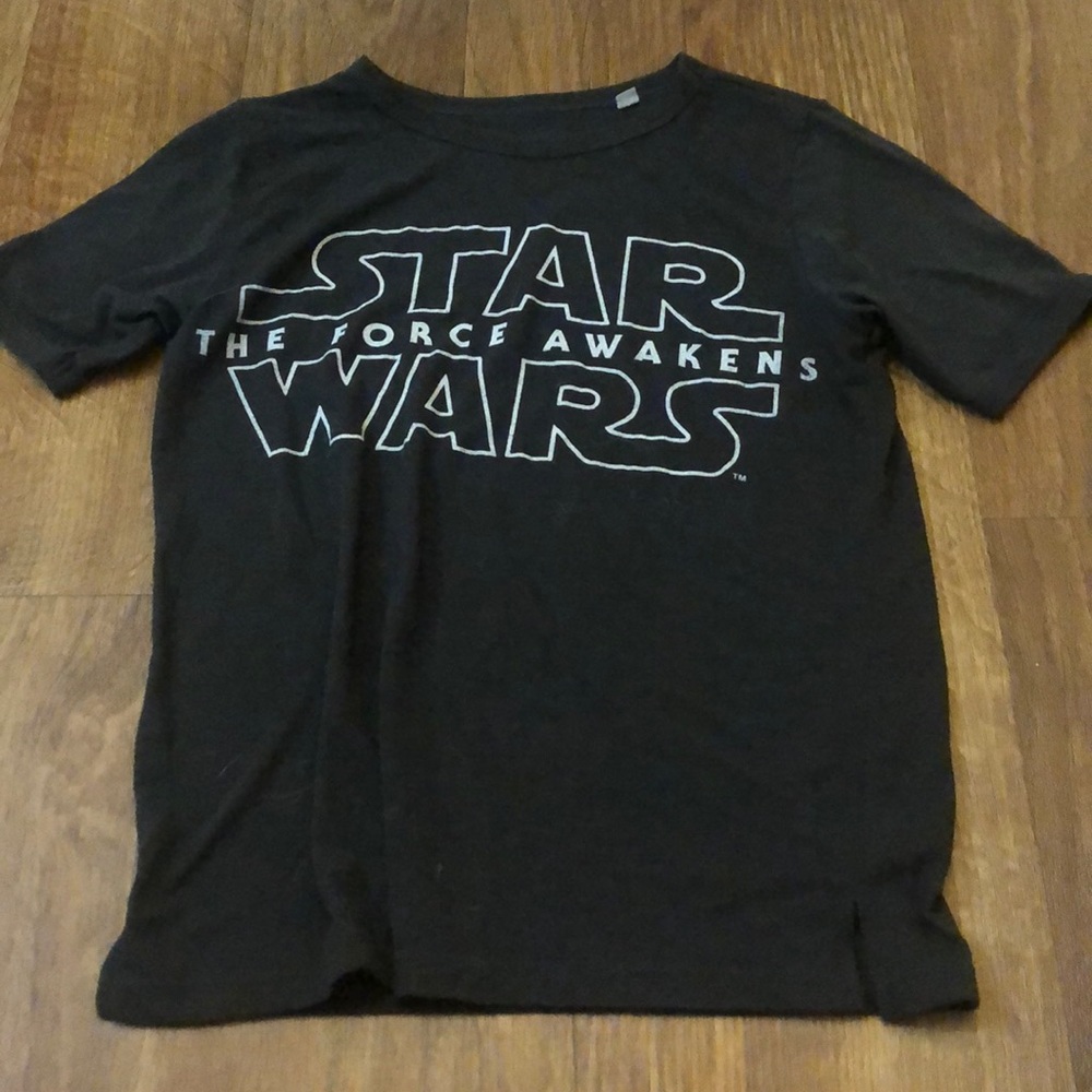 Tee shirt
